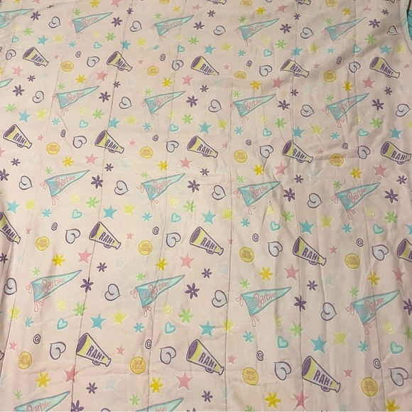 Vintage 1998 Barbie Cheer Leader Reversible Comforter - Picture 9 of 16